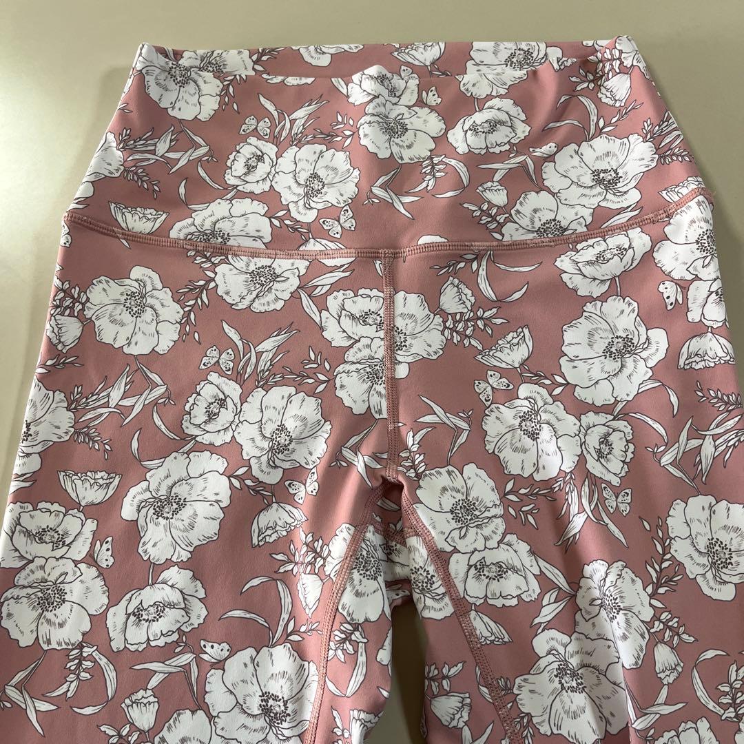 スカーラ　花柄ブラトップ＆レギンス　ピンクM