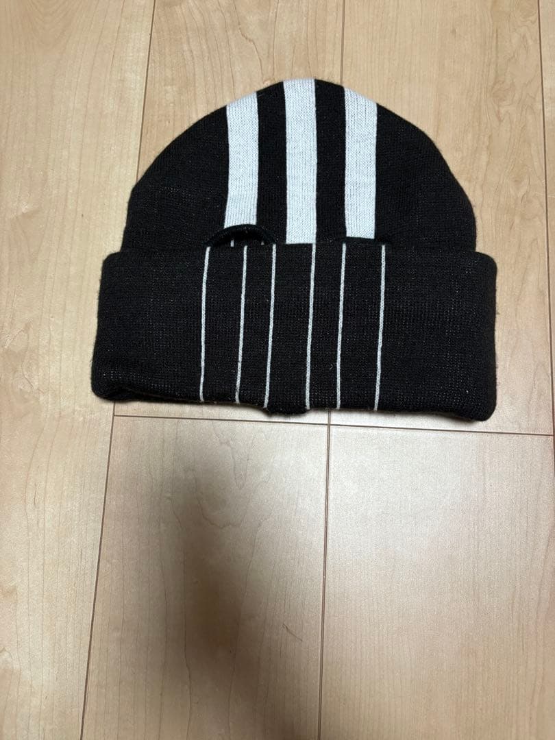 希少 adidas ✕ Alexander Wang ビーニー