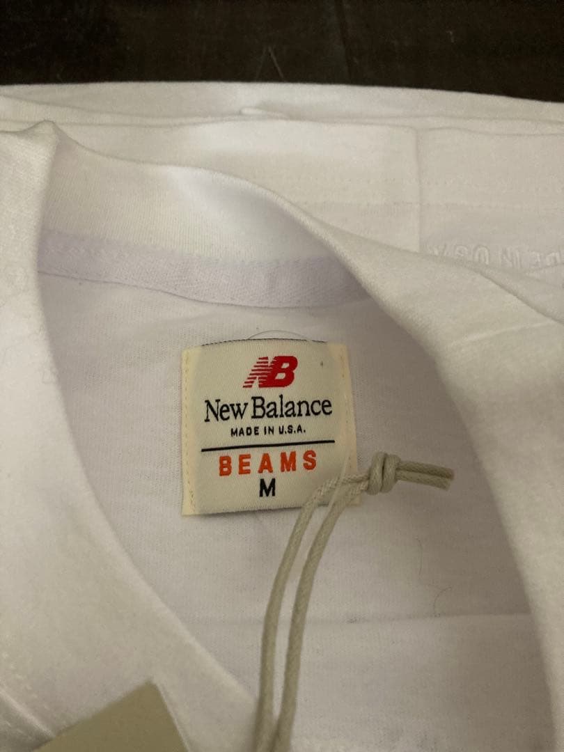 トップス BEAMS New Balance Washed graphic Tshirts