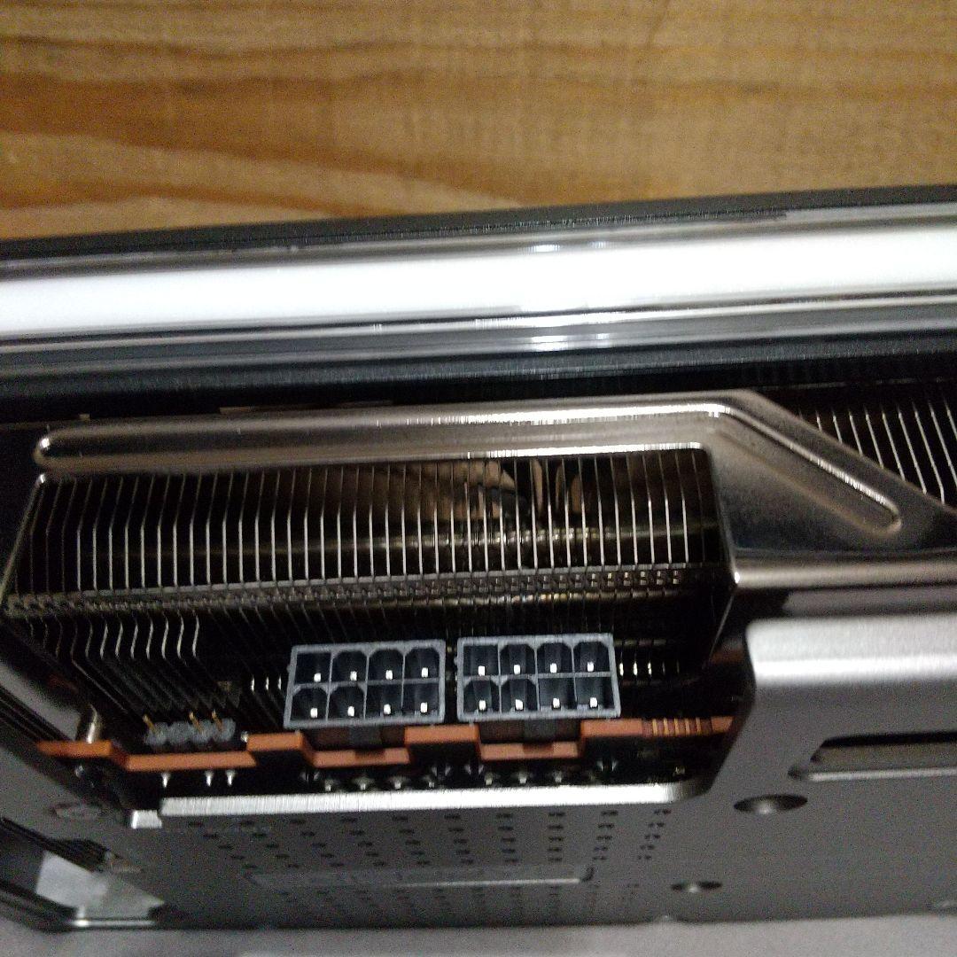 【ジャンク品】SAPPHIRE NITRO+ Radeon RX7700 XT