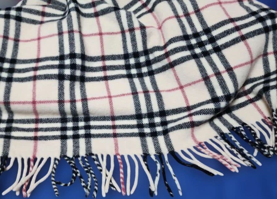 BURBERRY　チェック柄 ショール ベージュ 黒