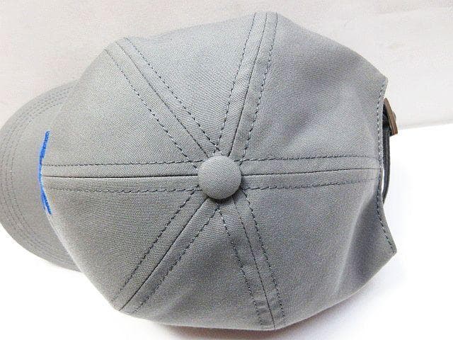 i*o様 ●美品 ルイヴィトン オンリーLV ロゴキャップ Mサイズ グレー W