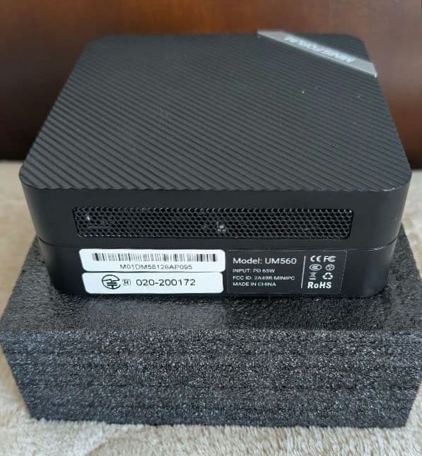 MINISFORUM UM560 ミニPC ジャンク品