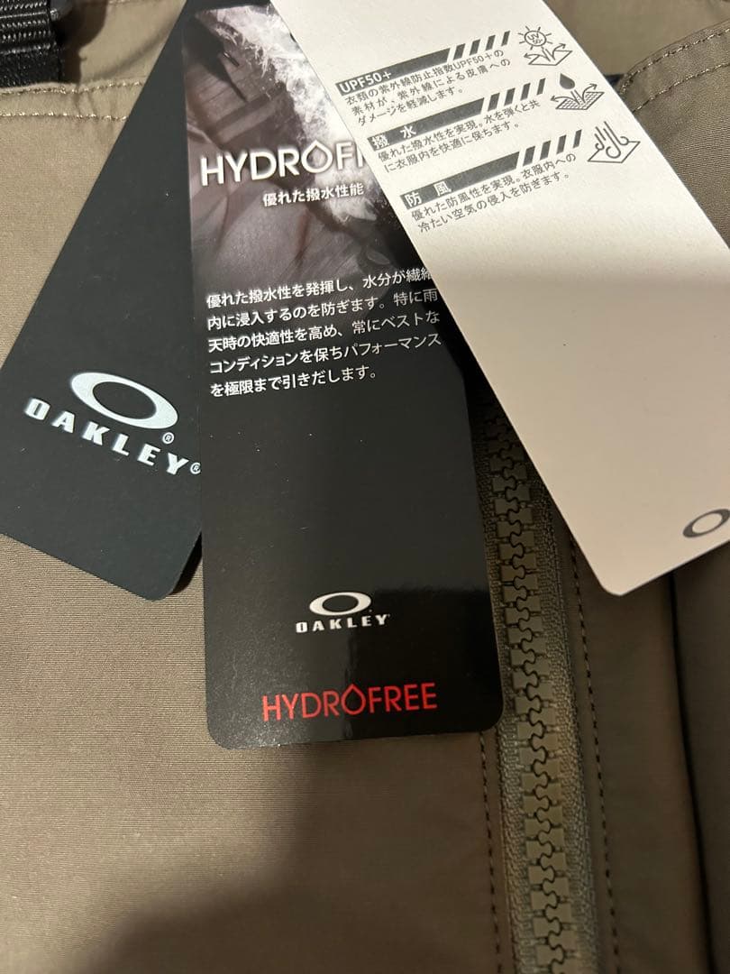 <新品>OAKLEY カーキ スノーボード　ビブパンツ　 Lサイズ