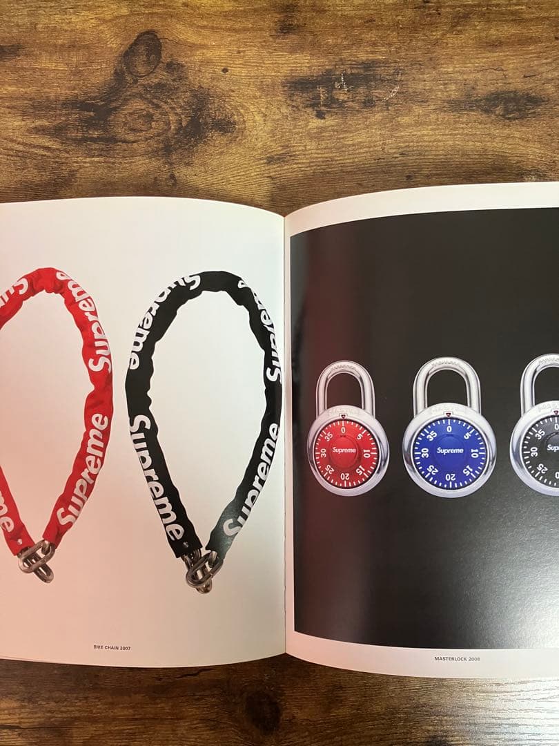 【美品】Supreme Rizzoli 15周年記念 Book 写真集