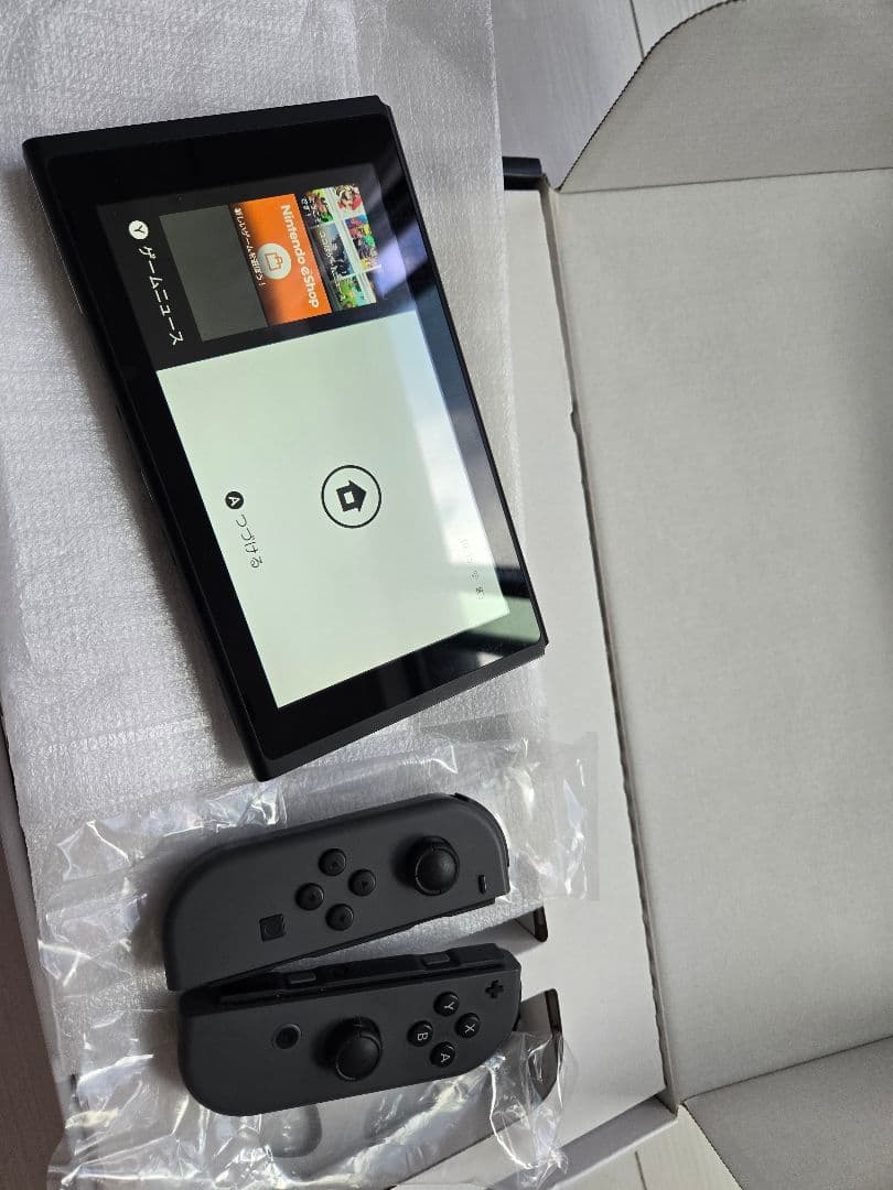 Nintendo Switch本体と周辺機器セット