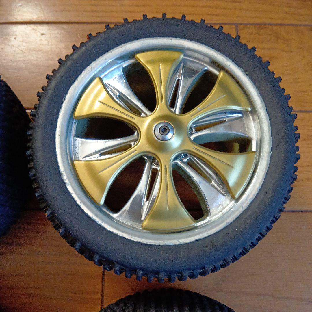 HPI サベージ用 タイヤ付きホイールセット