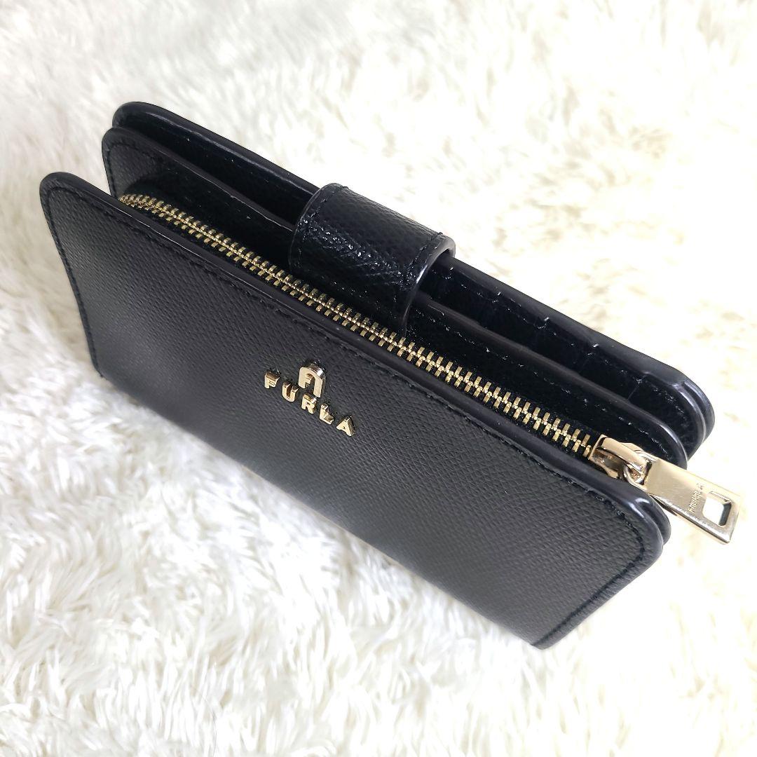 FURLA フルラ カメリア 二つ折り財布 現行ロゴ レザー ブラック