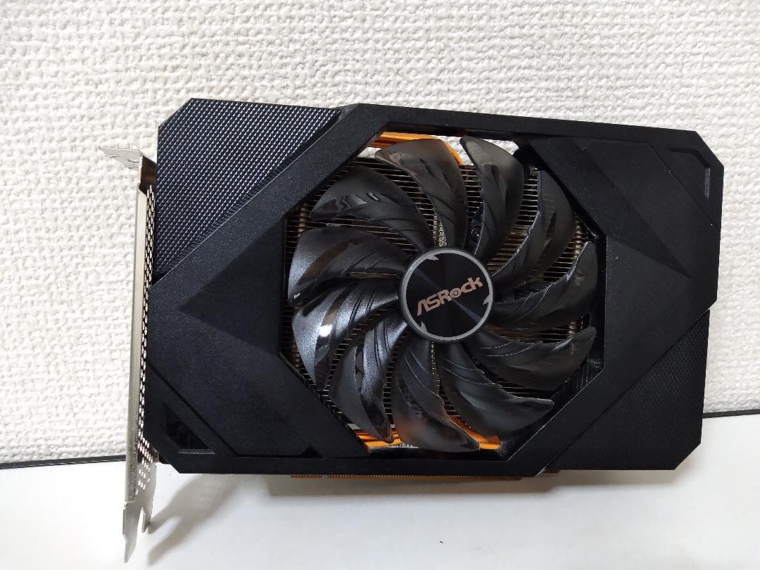 グラフィックボード・グラボ・ビデオカード ASRock RX6600 XT Challenger ITX 8G