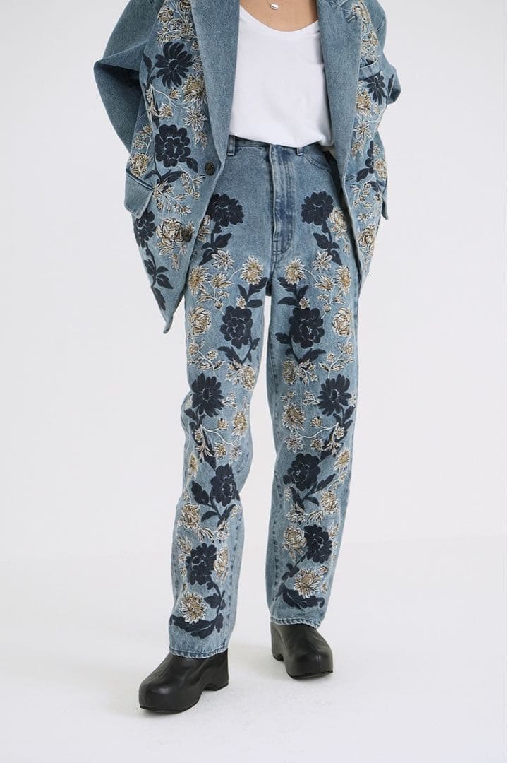FLOWER EMBROIDERY PANTS⚠️値下げ中