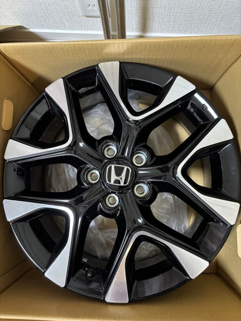 (新車外し)ホンダ ZR-V 18インチ 純正アルミホイール 4本