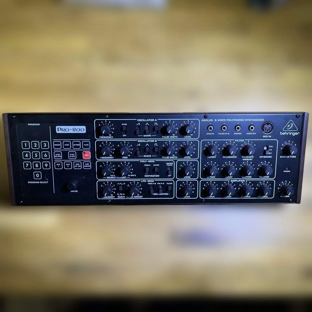 鍵盤楽器 behringer PRO-800