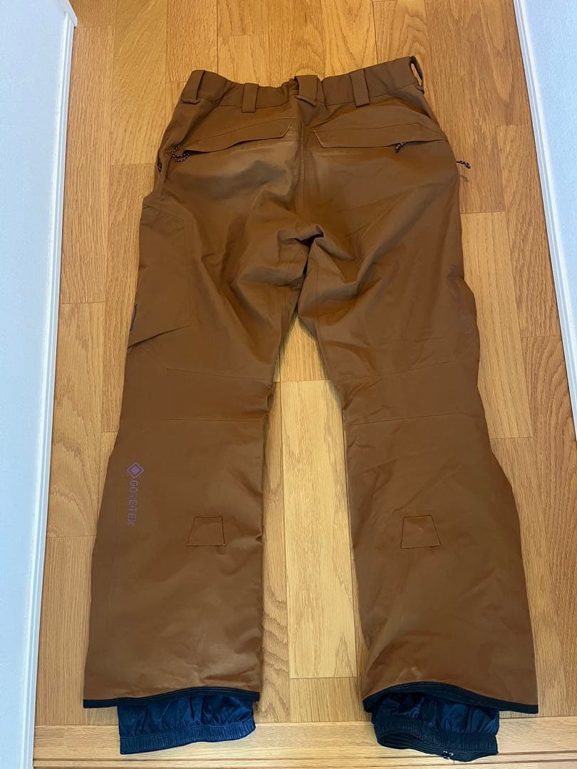 Burton AK GORE-TEX スノーボードパンツ ブラウン