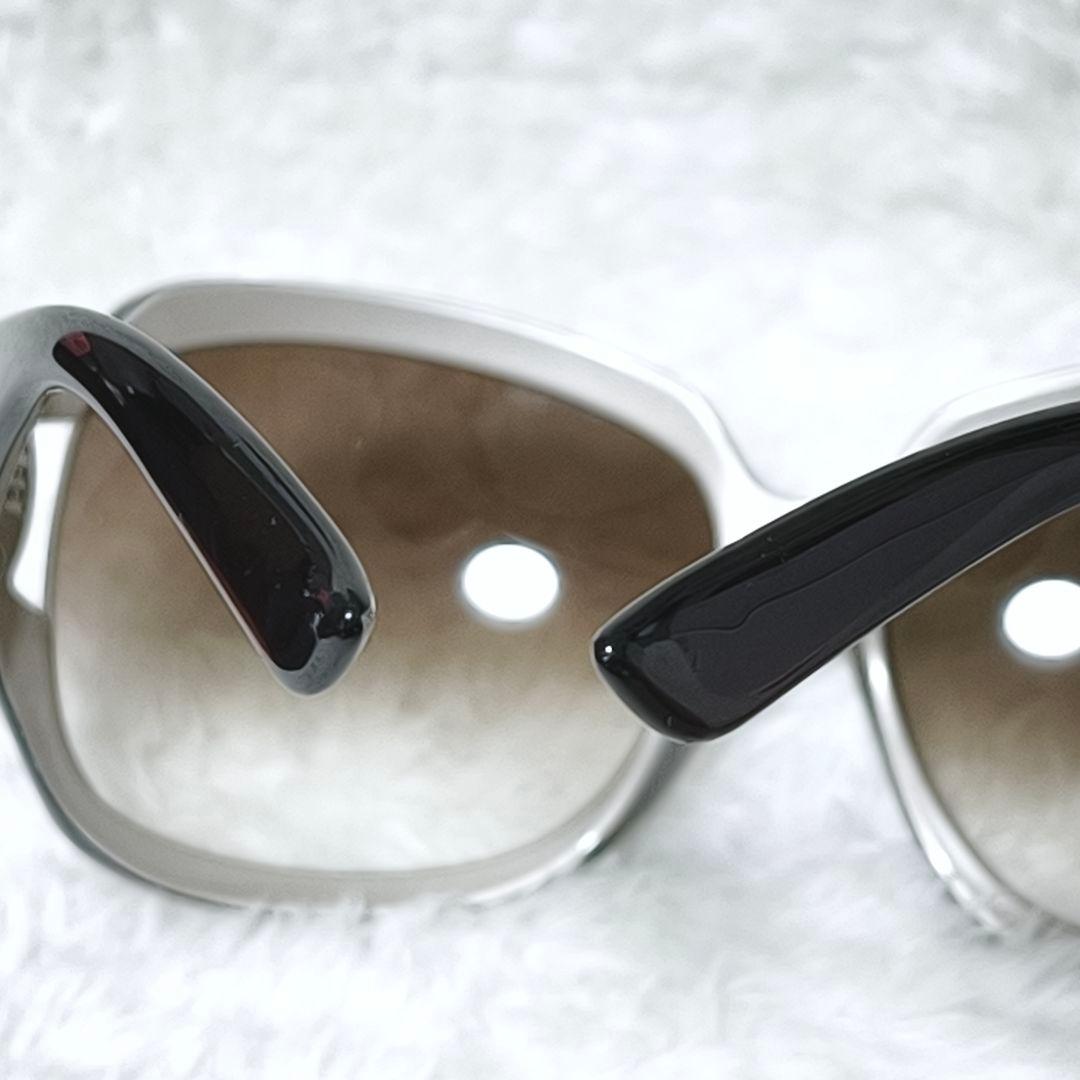 GUCCI サングラス GG3043 エンブレム 紋章グラデーション