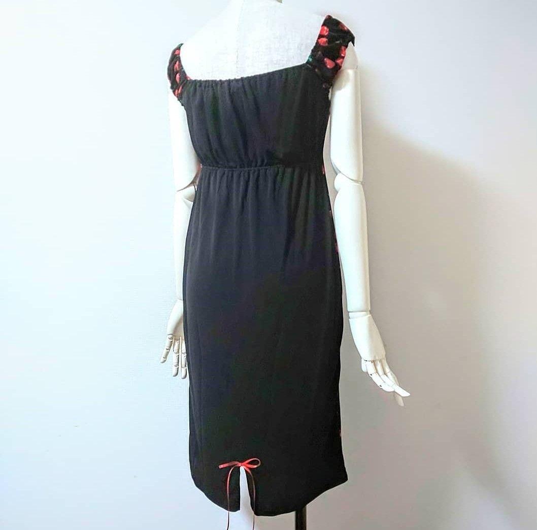 ルサロンディ　le salon d'Y cerise dress