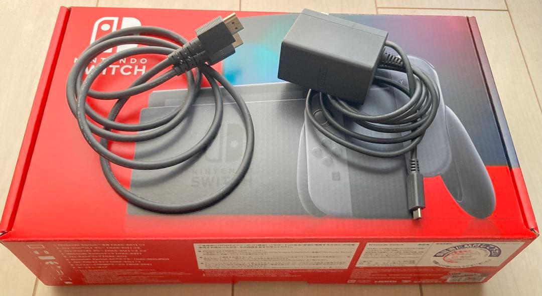 ★美品Nintendo switch （箱無し）★