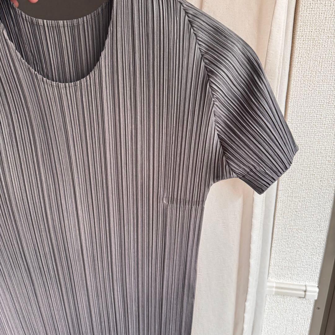プリーツプリーズ　半袖カットソー　グレー　pleats please 半袖