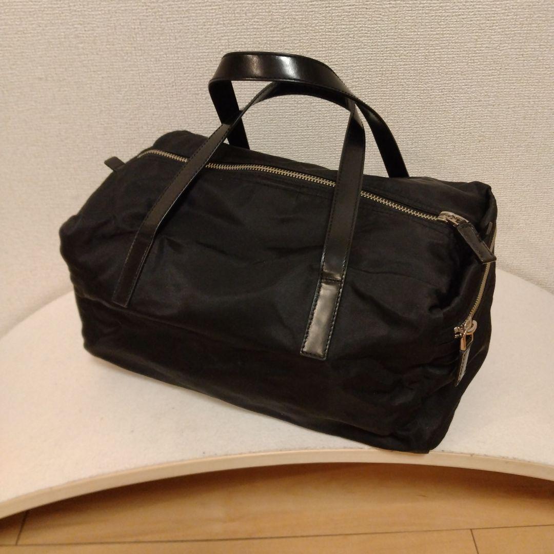 PRADA ミニボストンバッグ　ブラック　ハンドバッグ　プラダ　ナイロンバッグ