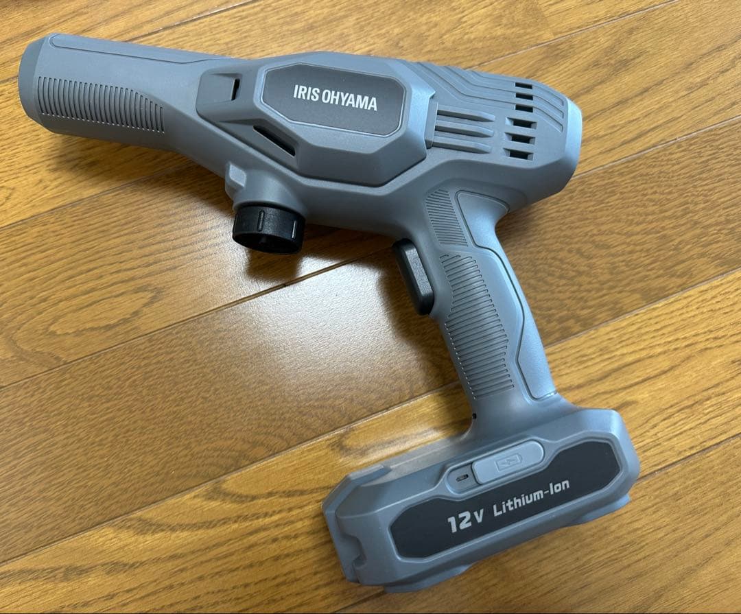 (美品) アイリスオーヤマ 充電式 ハンディウォシャーJHW-101
