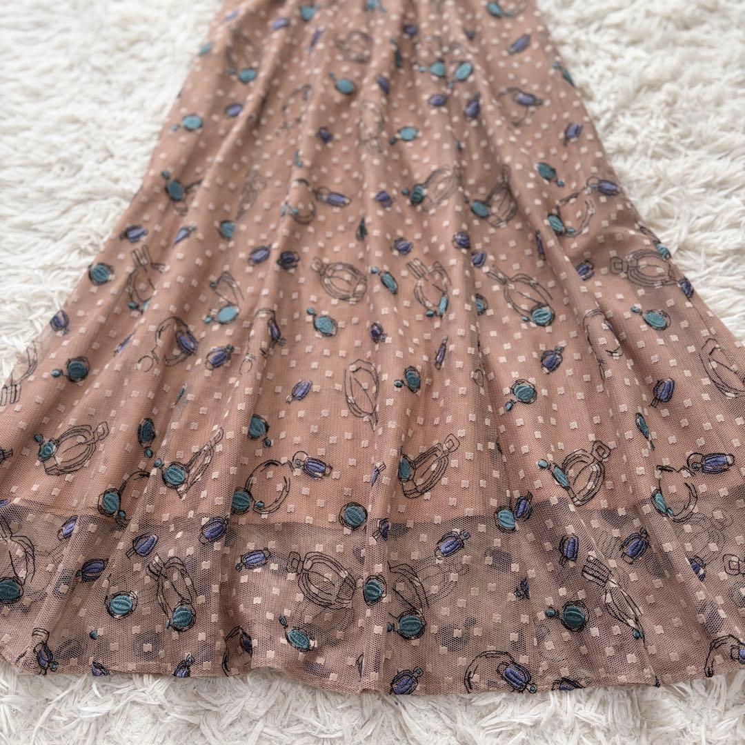 【華 様グレースコンチネンタル】ダイアグラム コスメ刺繍チュールスカーのみ 36