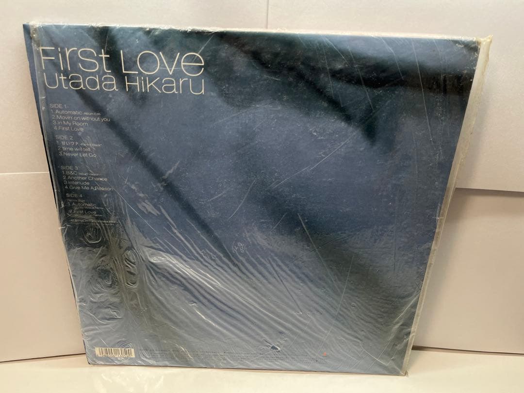 宇多田ヒカル First Love レコード 匿名配送