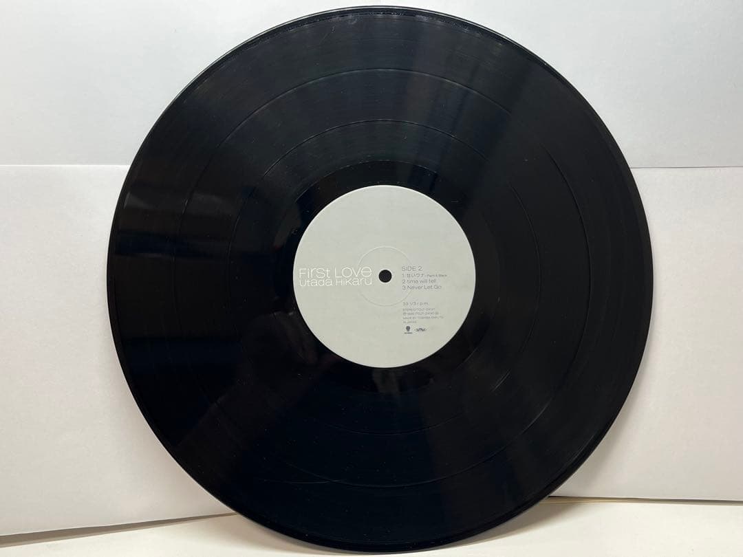 宇多田ヒカル First Love レコード 匿名配送