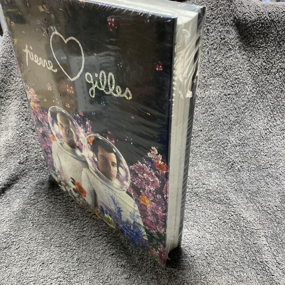 レア　希少　PIERRE & GILLES ピエール&ジル 写真集　洋書