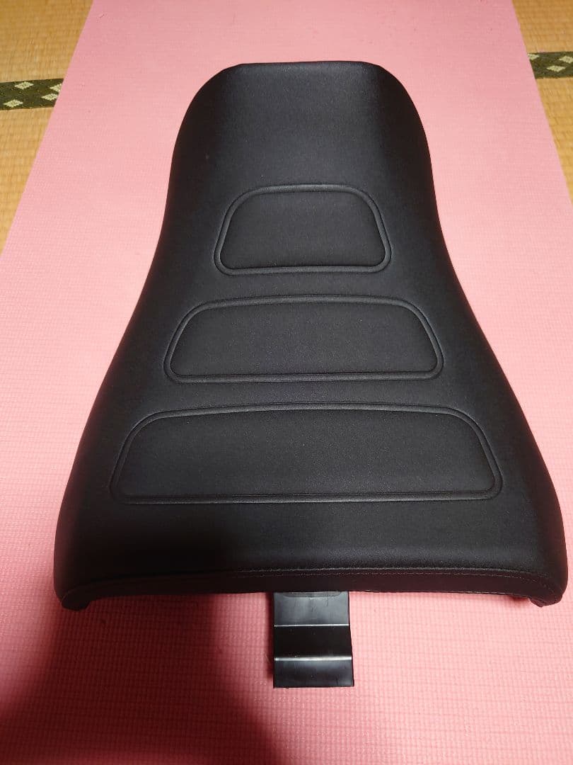 パンアメリカ1250　リーチシート