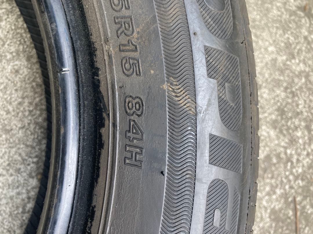 ブリヂストン 175/65R15 夏タイヤ　4本