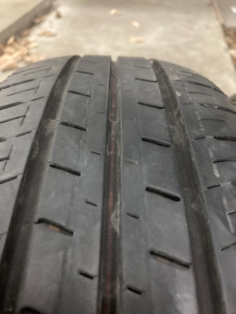 ブリヂストン 175/65R15 夏タイヤ　4本