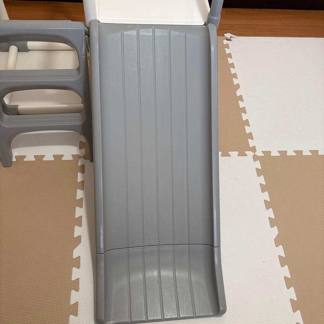 わんぱくスライダージム　グレーホワイト