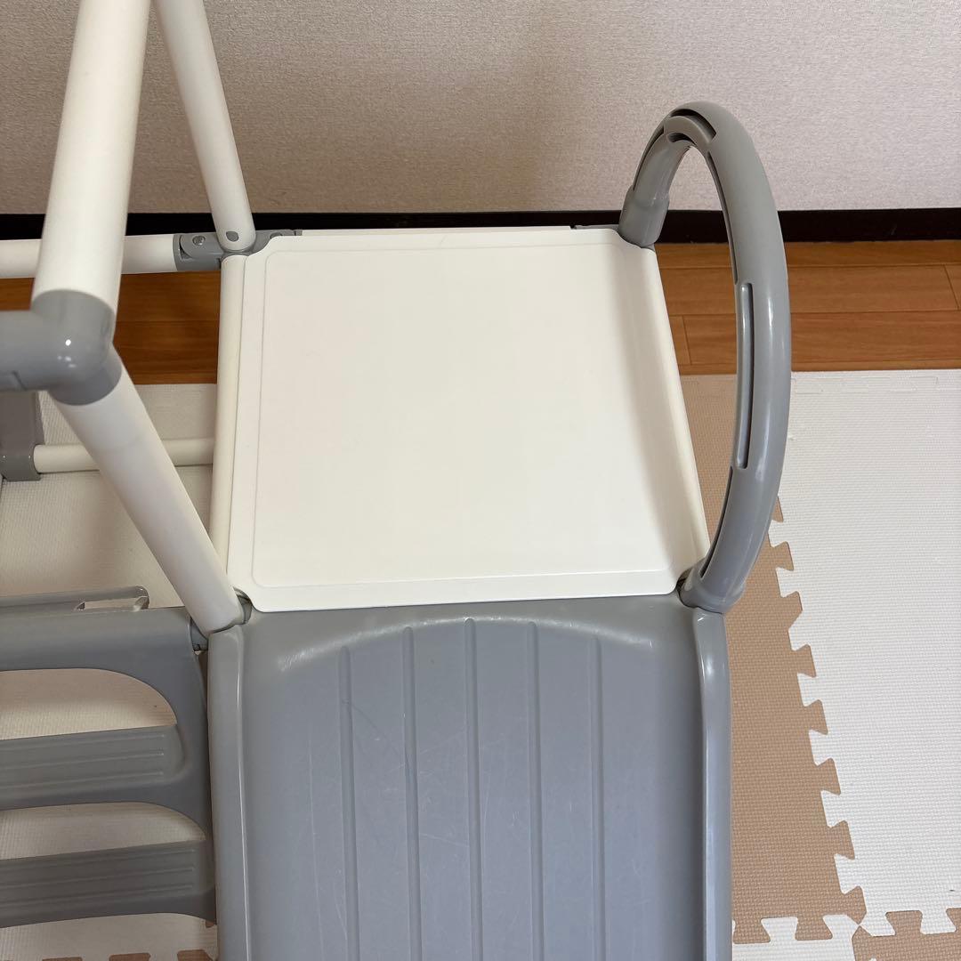 わんぱくスライダージム　グレーホワイト