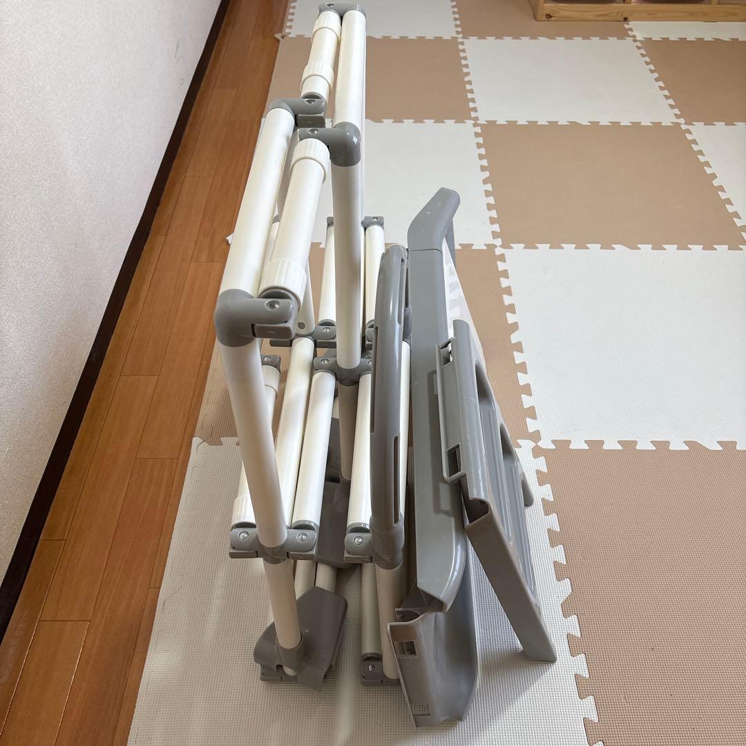 わんぱくスライダージム　グレーホワイト