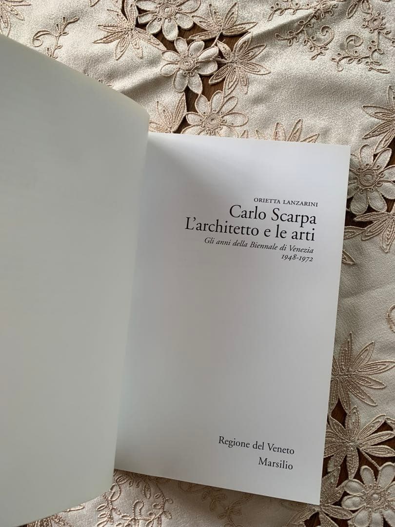 洋書 Carlo Scarpa L'architetto e le arti