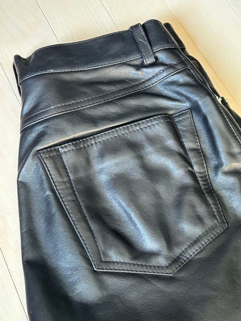 【BEAMS】美品ブラックレザーパンツ牛革