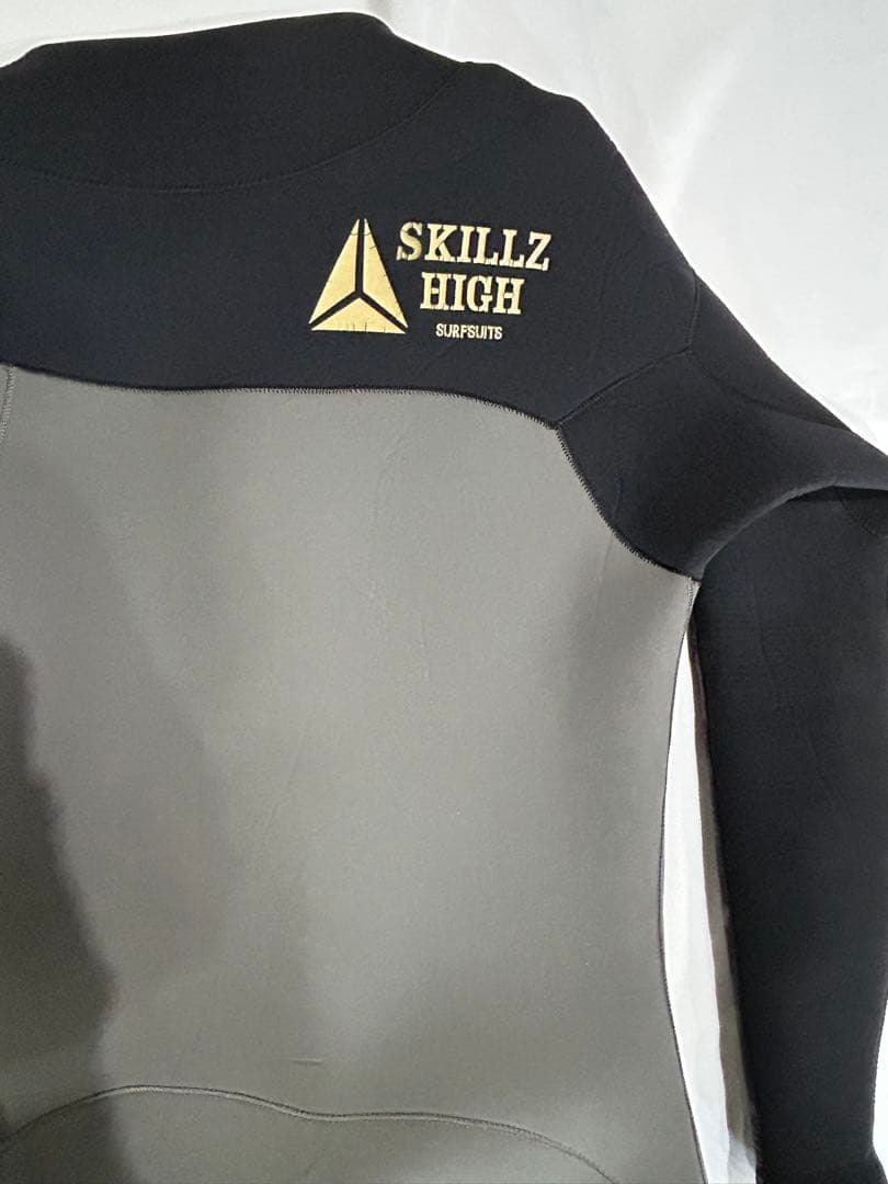 SKILLZHIGH スキルズハイ　ネックエントリーモデル　ウエットスーツ