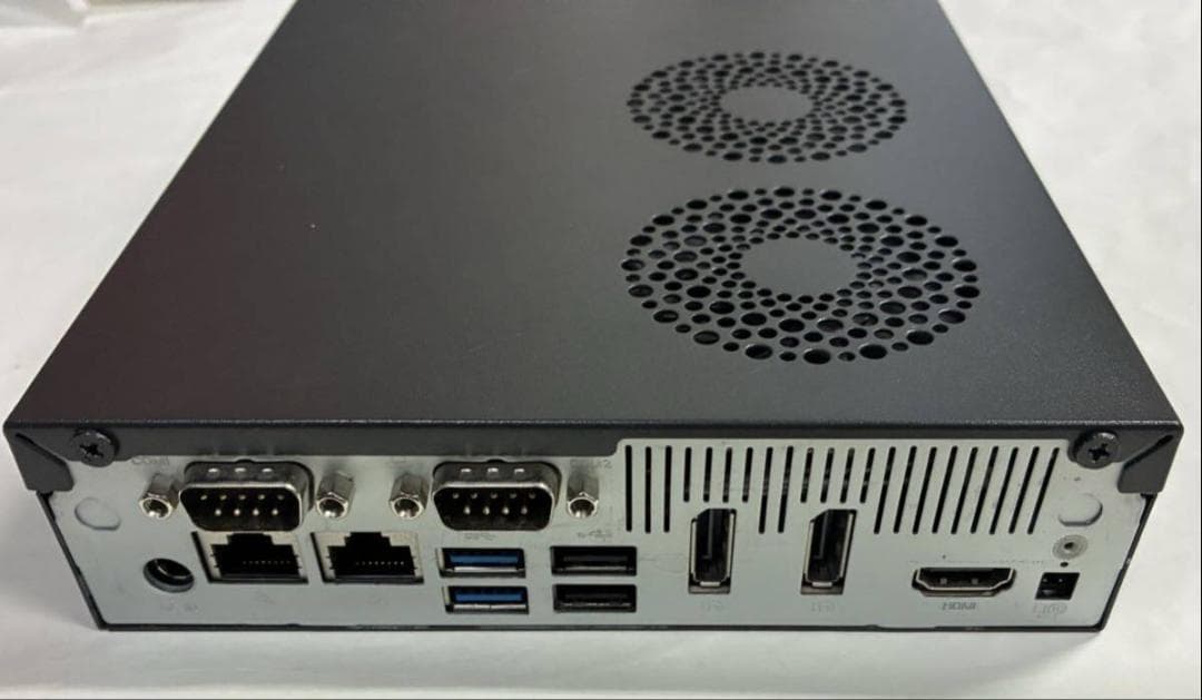 Shuttle DS81 CPU,メモリ16GB,SSD60GB装着済み