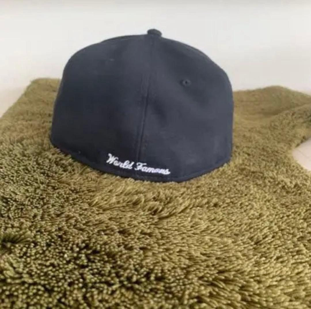 美品 supremeキャップ