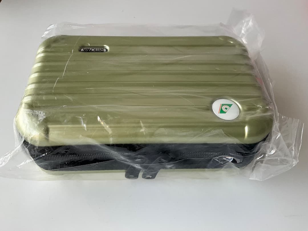 RIMOWA リモワ　アメニティポーチ　新品未開封