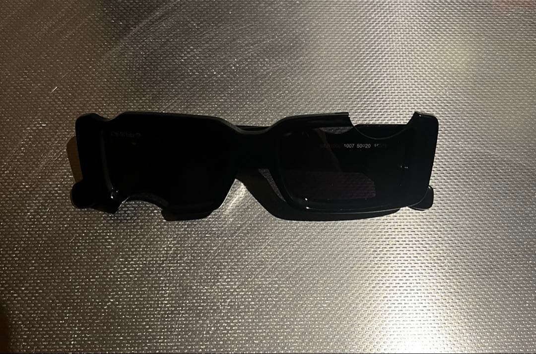 off-white cady sunglasses オフホワイト