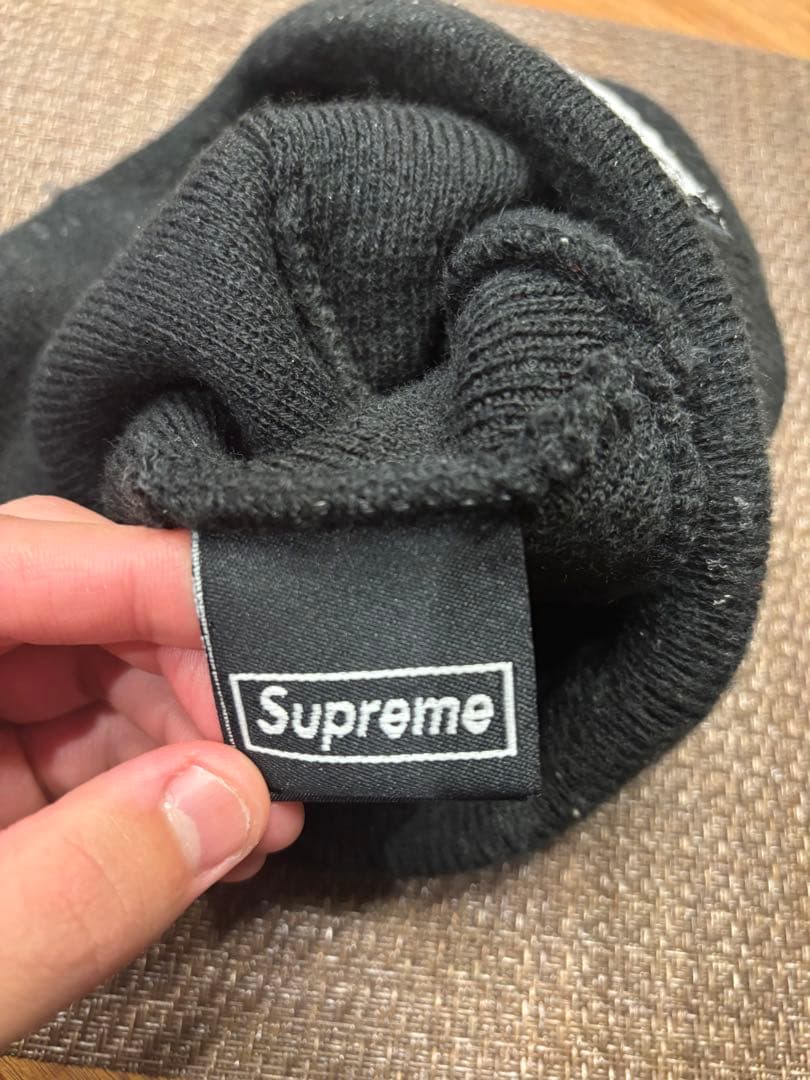 Supreme シュプリーム ニット帽 ビーニー ブラック ロゴデザイン