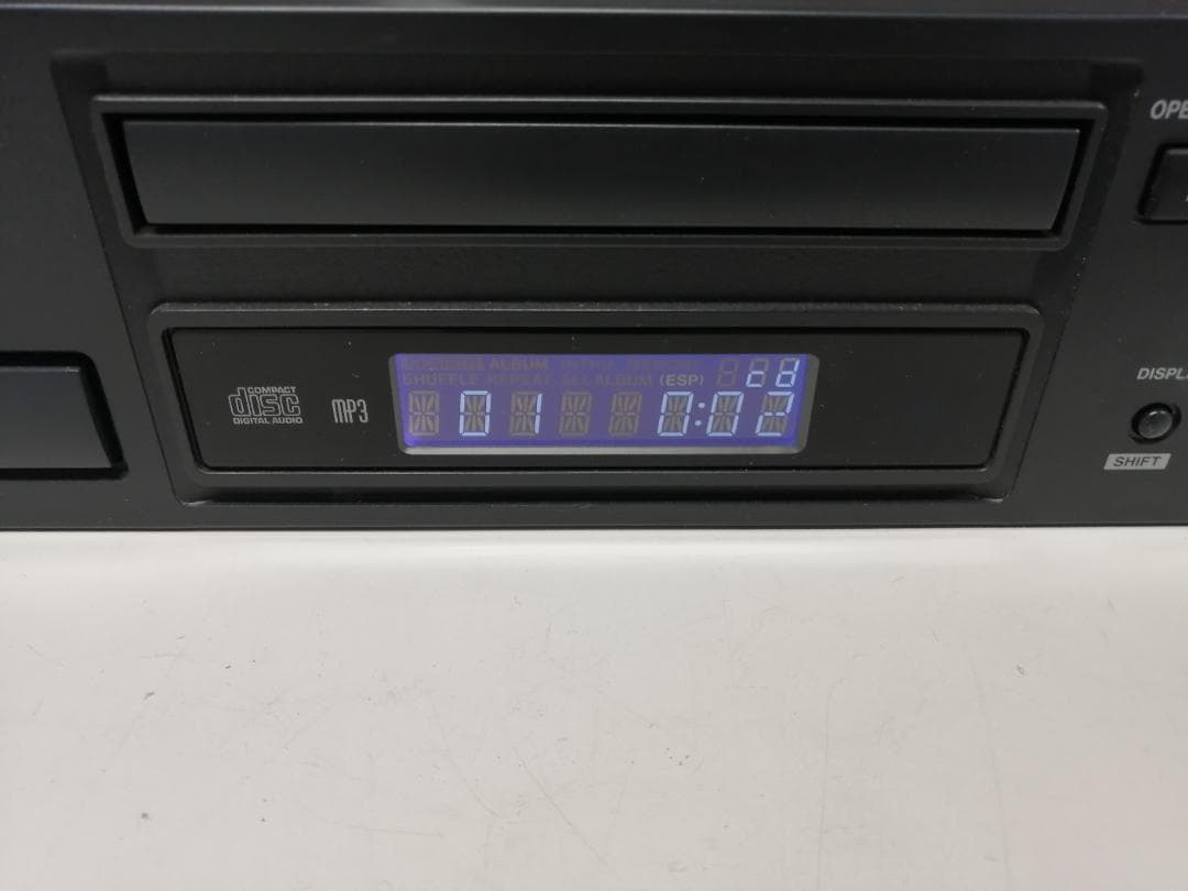 TASCAM CD-200i 業務用CDプレーヤー 2U