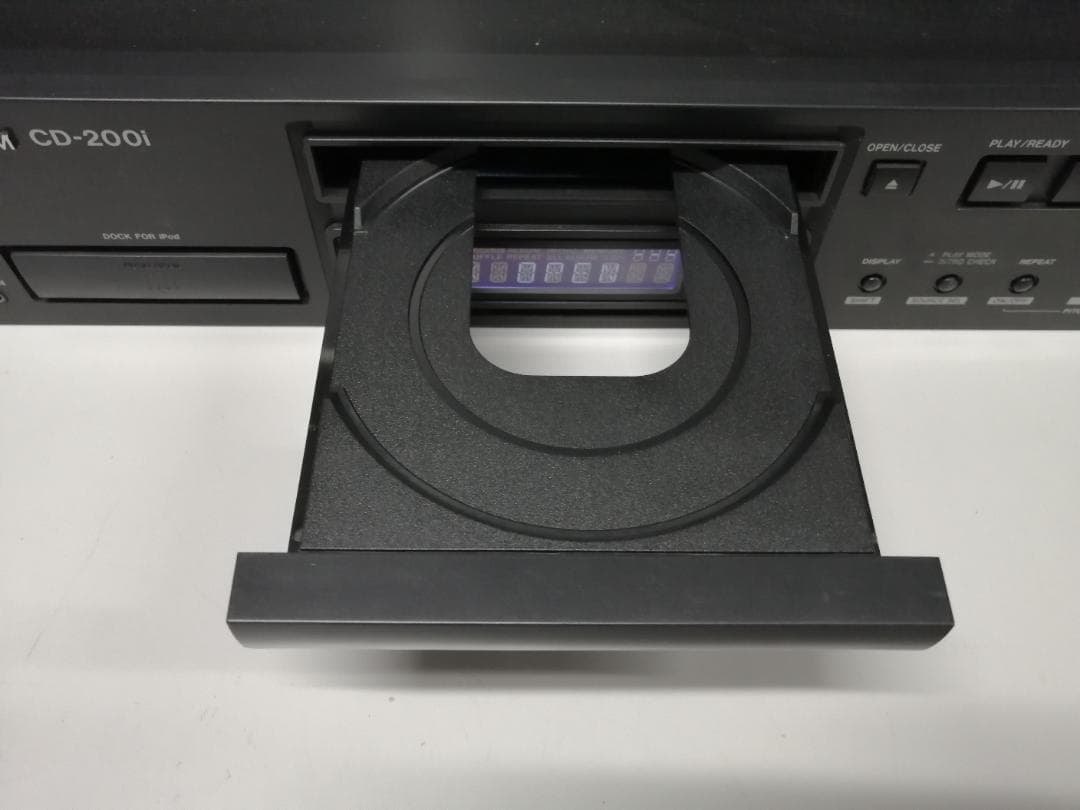 TASCAM CD-200i 業務用CDプレーヤー 2U