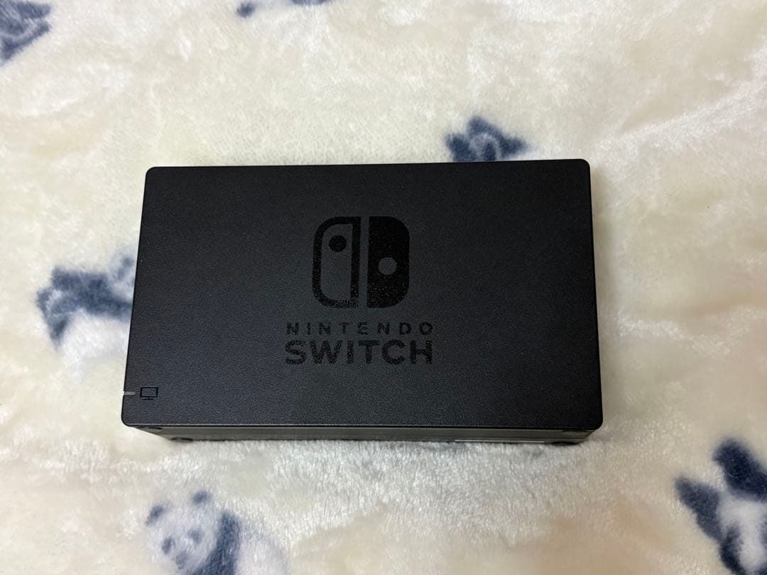 任天堂Switch 本体＋ゲームソフト2本＋SDカード256GB