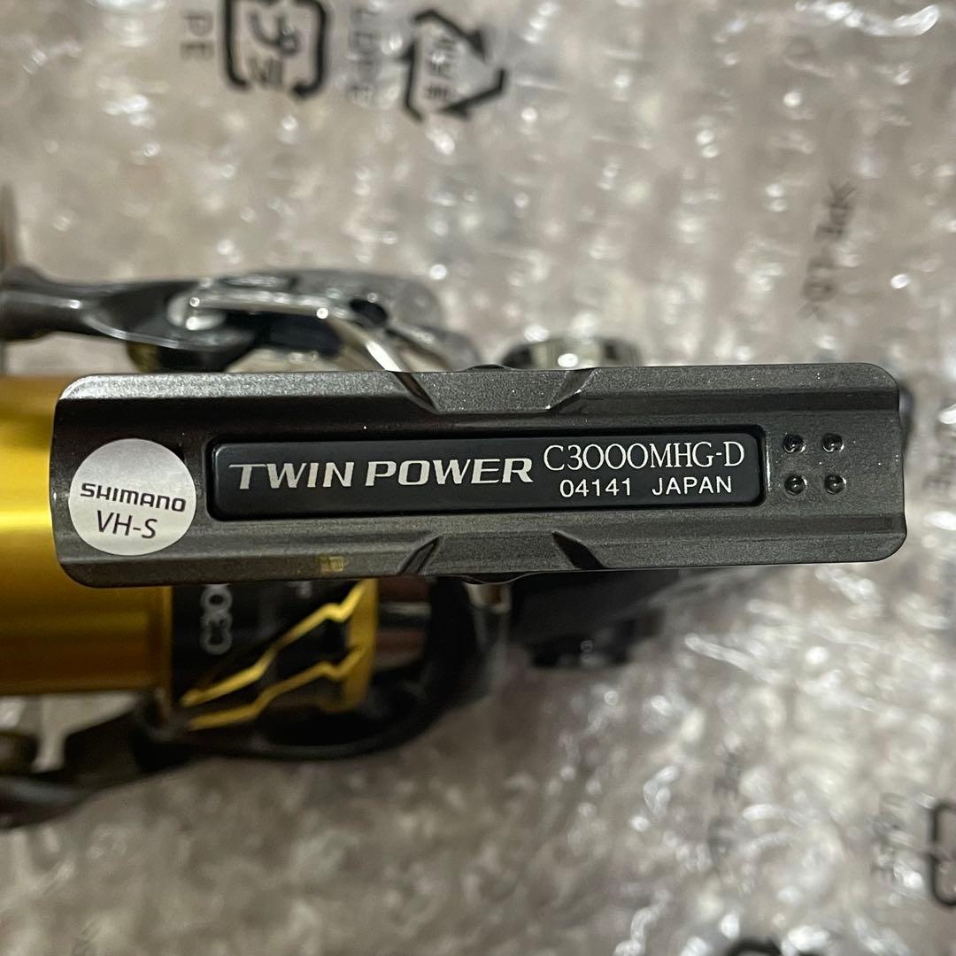 SHIMANO TWIN POWER C3000MHG スピニングリール