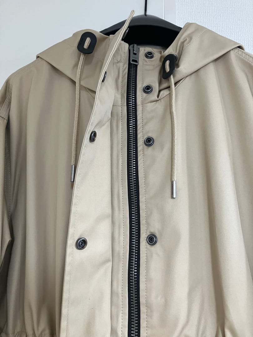 春先に　新品　COACH トレンチコート　XS タグ付き
