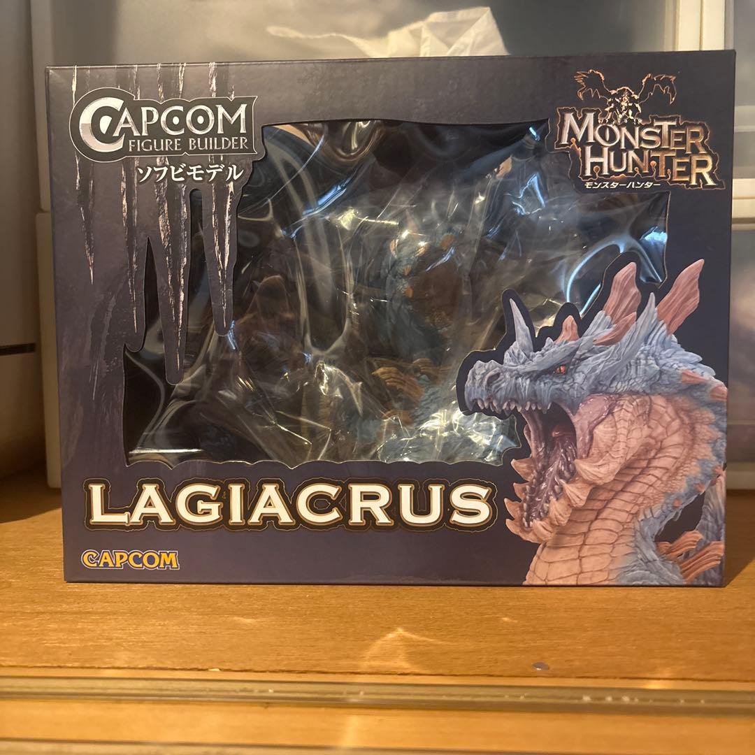 CAPCOM LAGIACRUS フィギュア　ソフビ