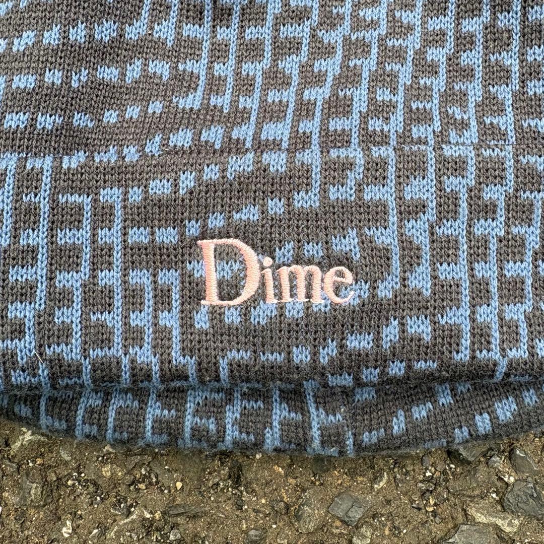 <即完品> Dime カナダ製 ピンク刺繍ロゴビーニー