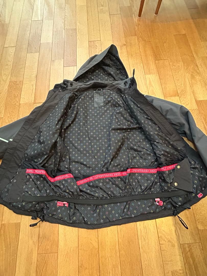 NEOELEMENTS スノボウエア上下　美品