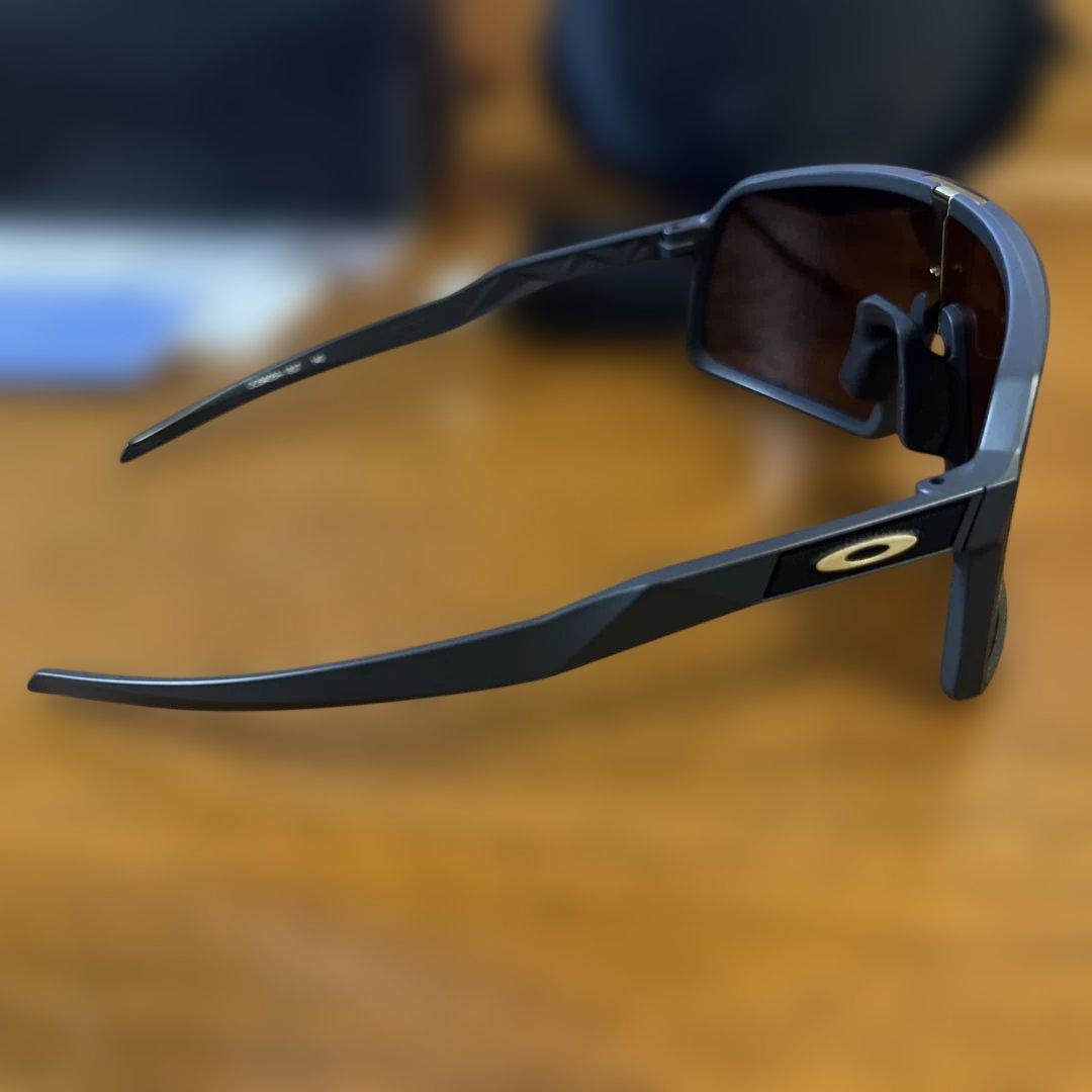 ほぼ未使用　OAKLEY SUTRO PRIZM オークリー　スートロ　ゴールド